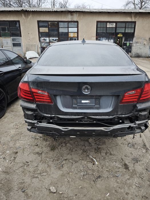 BMW  F10 M5  на части