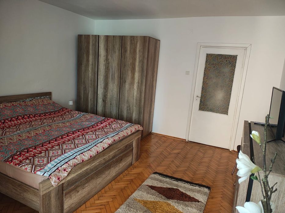 Inchiriez apartament Circumvalatiunii