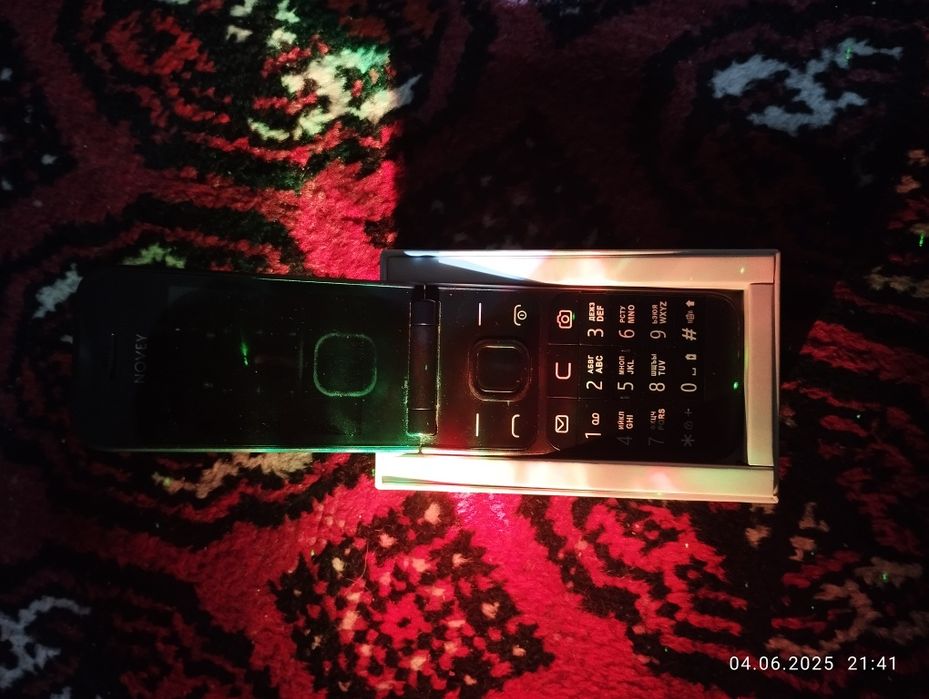 Новей телефон открывашка х77