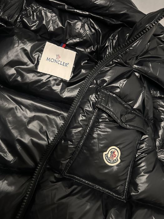 Geaca Moncler Montbeliard