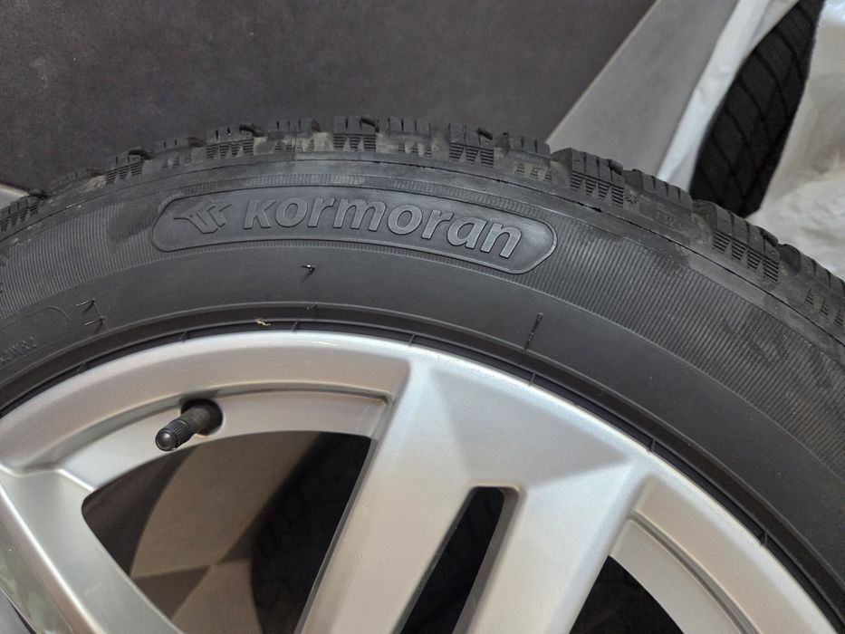 Jante Audi A4 B9 225/50R17 Iarna