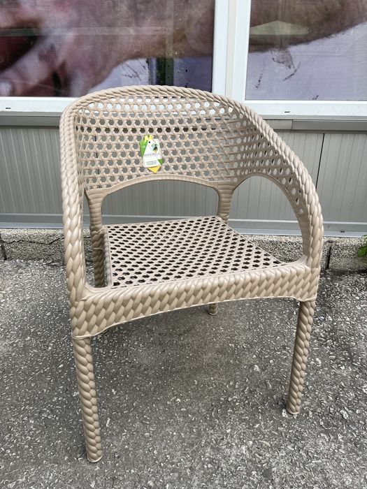 Градински стол Белла Ратан с усилени крака