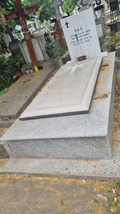 Loc de veci in cimitirul reinvierea