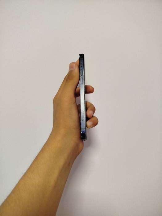 Iphone 12 256gb ideal sotiladi Продаю айфон 12 256гб идеальном состоя