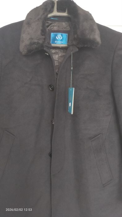 Мужское пальто..