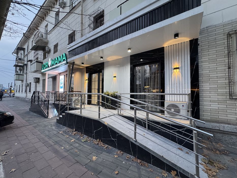 Ракат | Яккасарай - Сдается в аренду помещение вдоль дороги 66м2