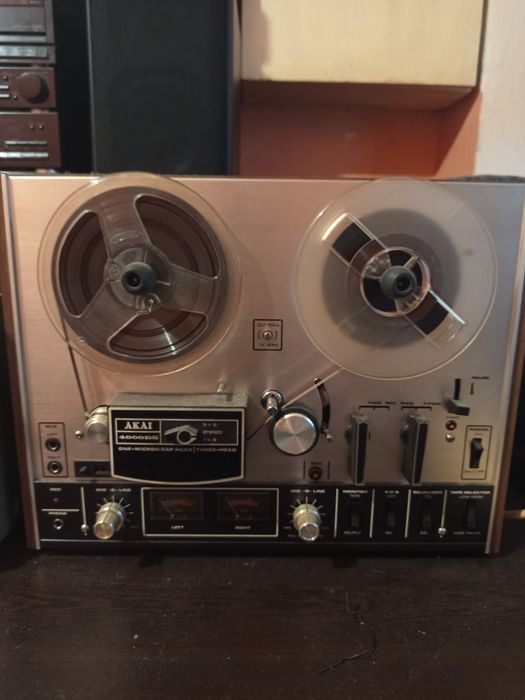 Ролков магнетофон и дек