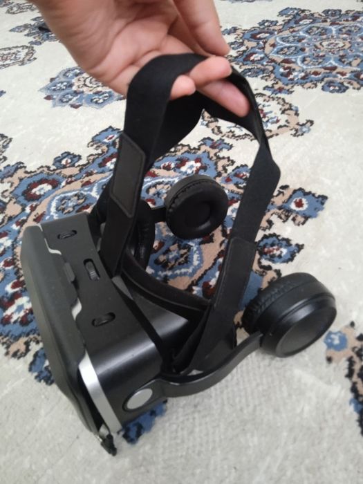 VR очки сатылады. Телефоннан 3D коресиз