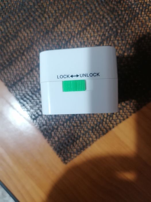 Adaptor prize pentru europa