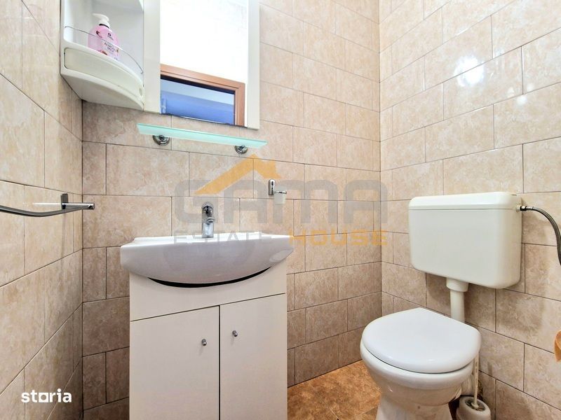 Apartament 3 camere la Ared Uta