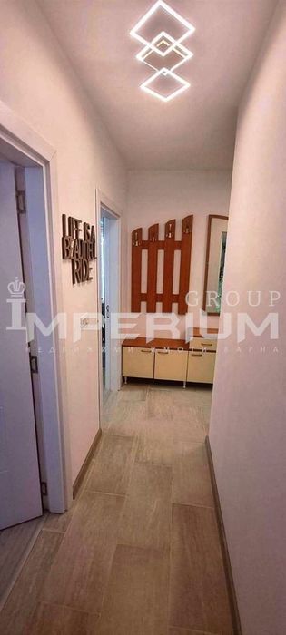 Дава се под наем Тристаен апартамент в Варна, Колхозен пазар - 80 кв.м за 765 € - Снимка #6