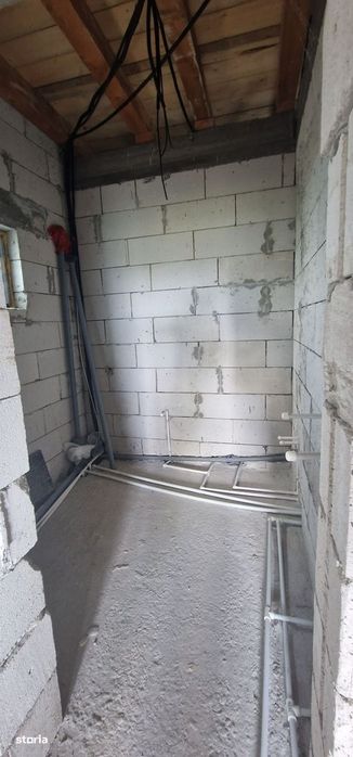 Vila P+1, zona linistita, pentru doua famili.