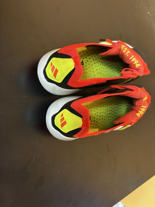 Adidas Predator retro