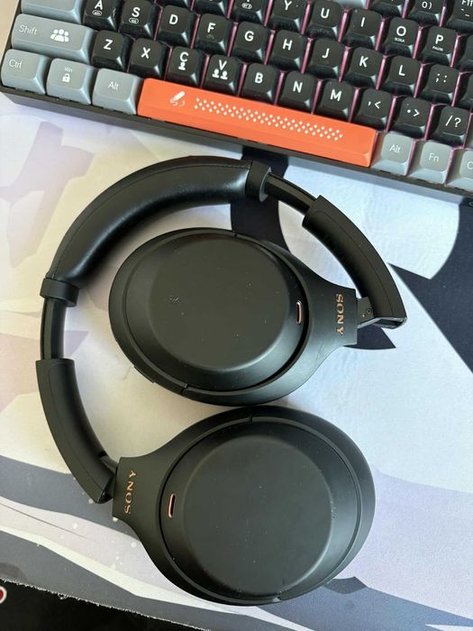 Casti Sony WH-1000XM4