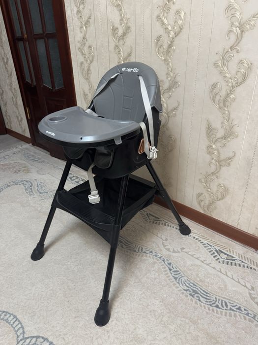 Стульчик для кормление