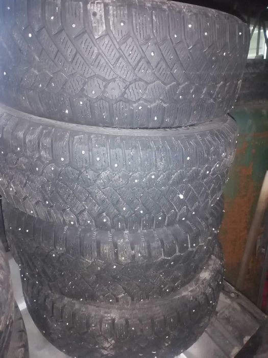 Зимнее шины 205/65/15