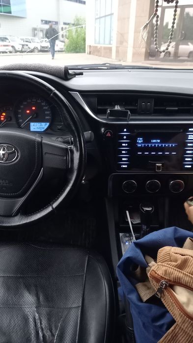 Тоиота королла 2016