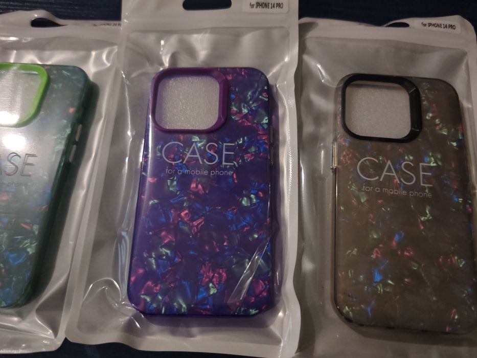 Iphone 14 Pro цветен гръб