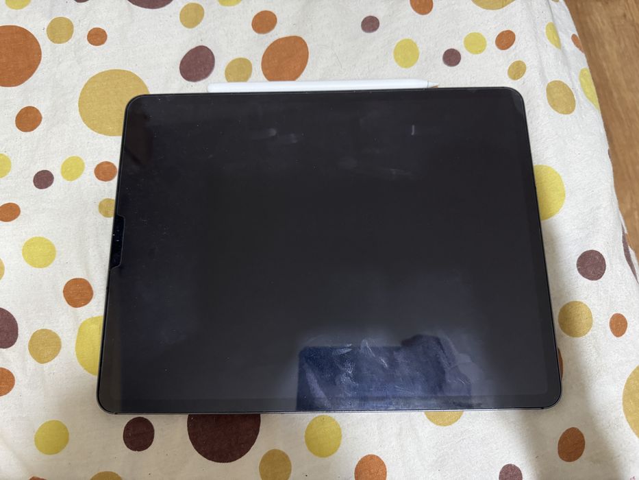 iPad Pro 4TH Gen 12.9” - 256GB + Apple Pen Nou