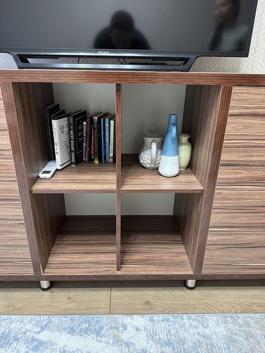 Продам шкаф под телевизор