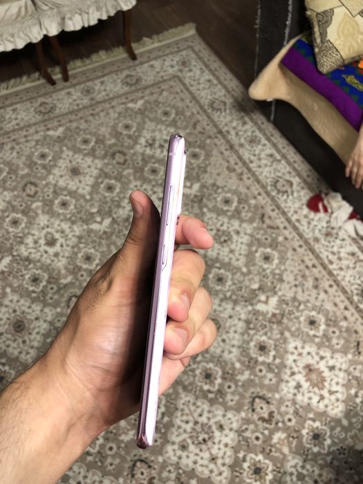Обменяю samsung s20fe