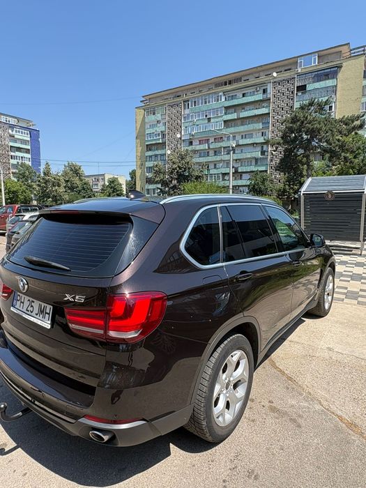 Vamd BMW X 5 foarte bine intretinut