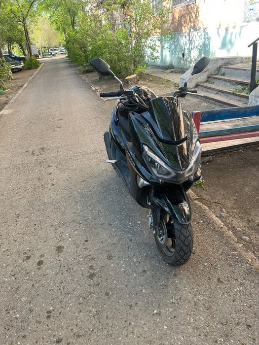 Скутер Maxi 150cc