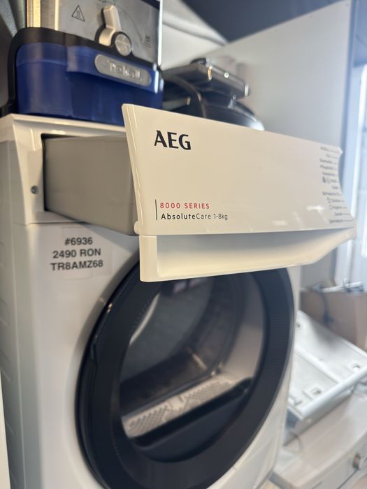 Uscător de rufe cu pompă de căldură AEG TR8AMZ68