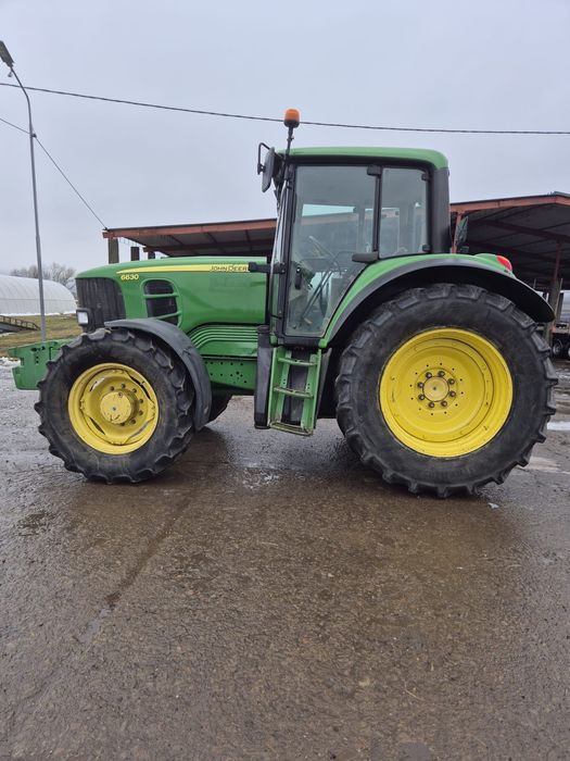 John Deere 6630 top