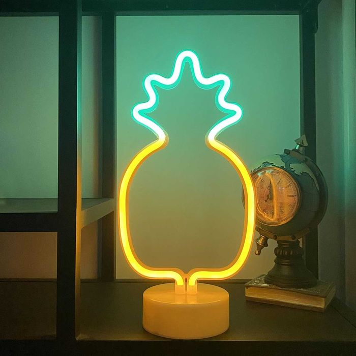 Neon Pineapple Light Неонови LED светлини