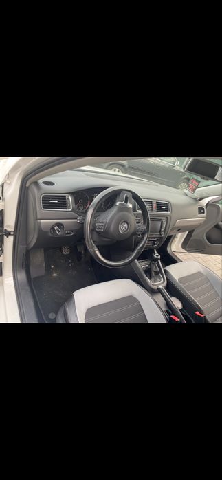 VW JETTA 2012 1,6 TDI, doar 50.000 km, de la unic proprietar