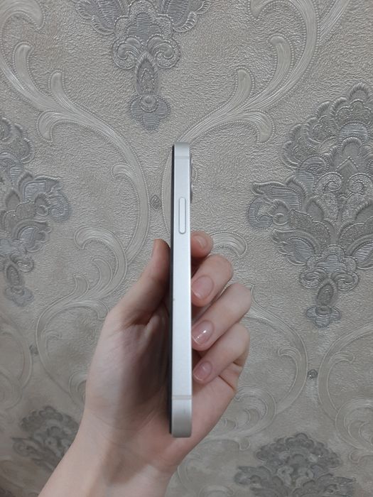 Продам Айфон 12 мини