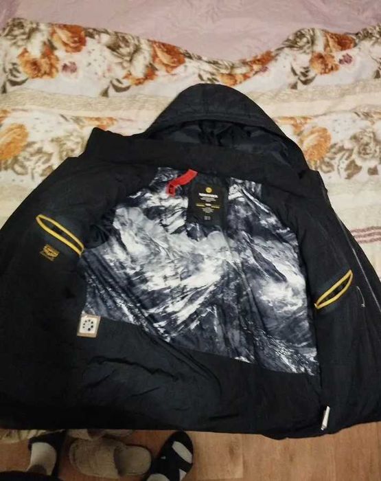 Мужская зимняя куртка