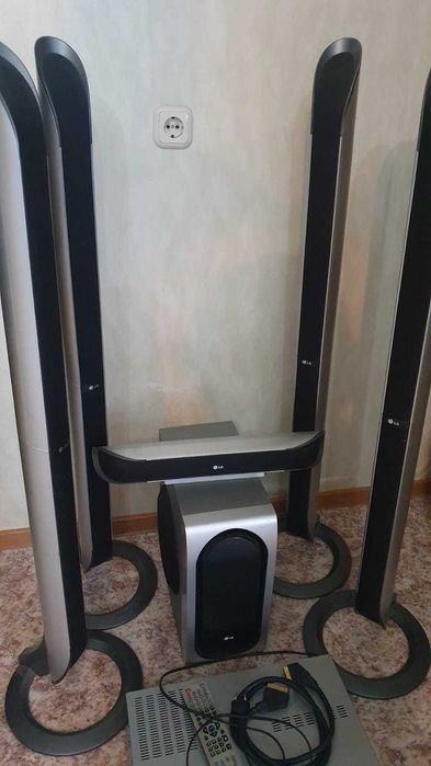 Продам домашний кинотеатр