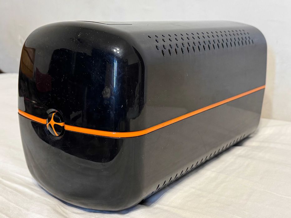 ИБП (UPS) интерактивного типа 1200 Вт (б/у)