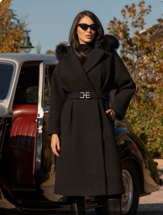 Прекрасно палто CHRISTINE в кафяв цвят