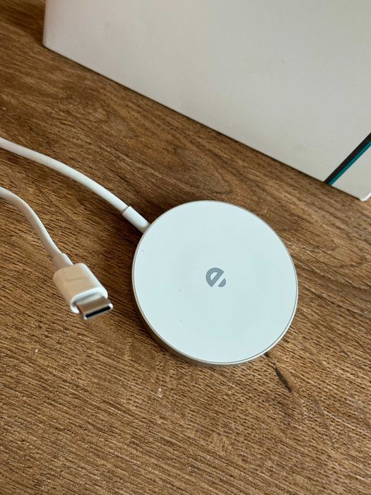 MagLeap MagSafe 15W зарядно за iPhone