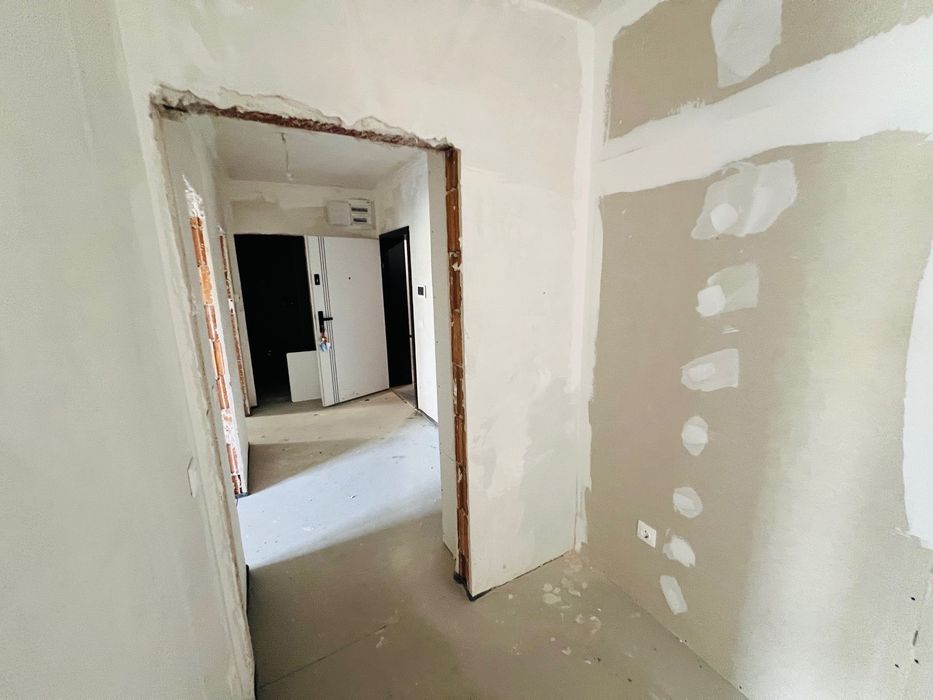 Продава се Тристаен апартамент в София, Люлин 5 - 90 кв.м за 1555 €/кв.м - Снимка #2