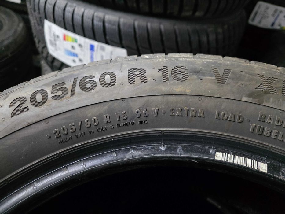 4бр Летни гуми 205 60 16 - Continental Runflat - DOT 2023