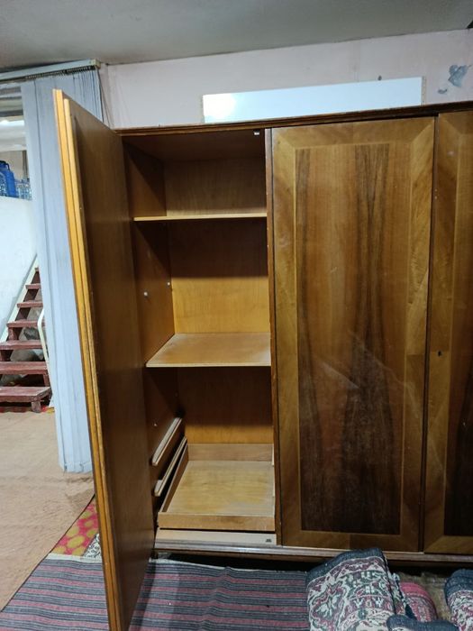 Продаётся шкаф в хорошем состоянии