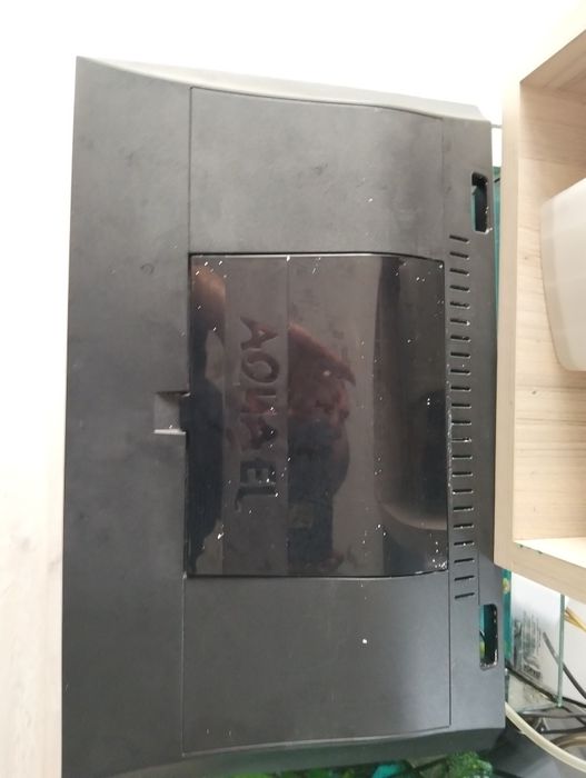 Vând acvariu Aquawel