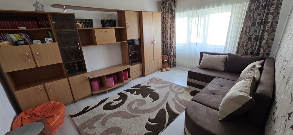 Vand apartament 2 camere ultracentral,  decomandat!