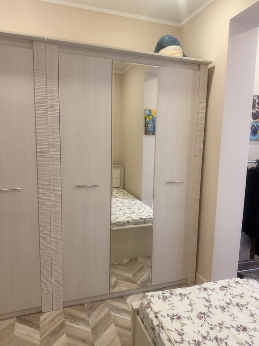 Продам кровать и шкаф