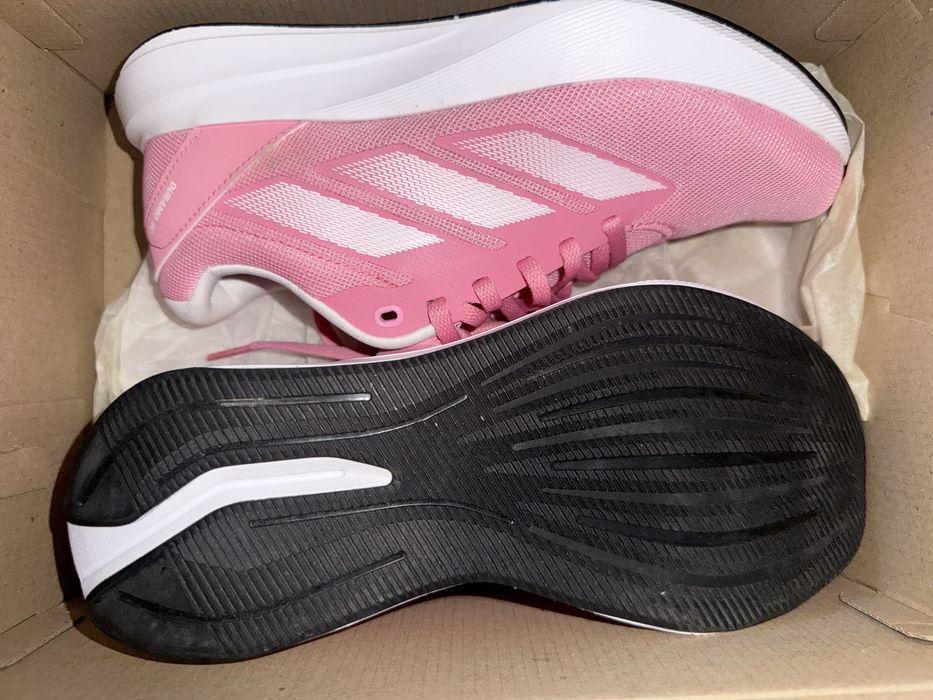 Маратонки Adidas / розови / 38 номер