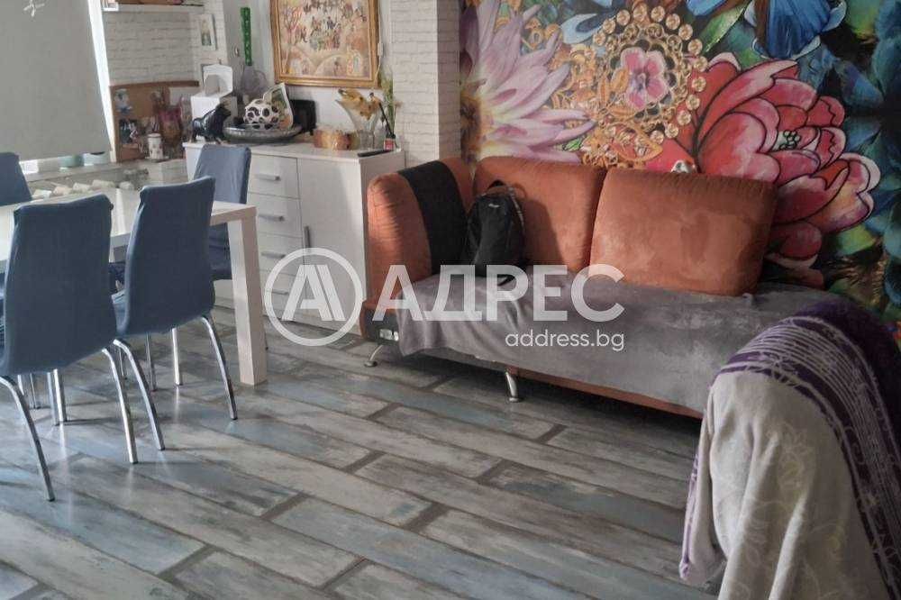 Многостаен апартамент в центъра на гр. Разград /кв. "Възраждане"/!