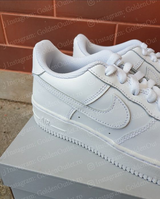 Air Force 1 "Triple White" GS