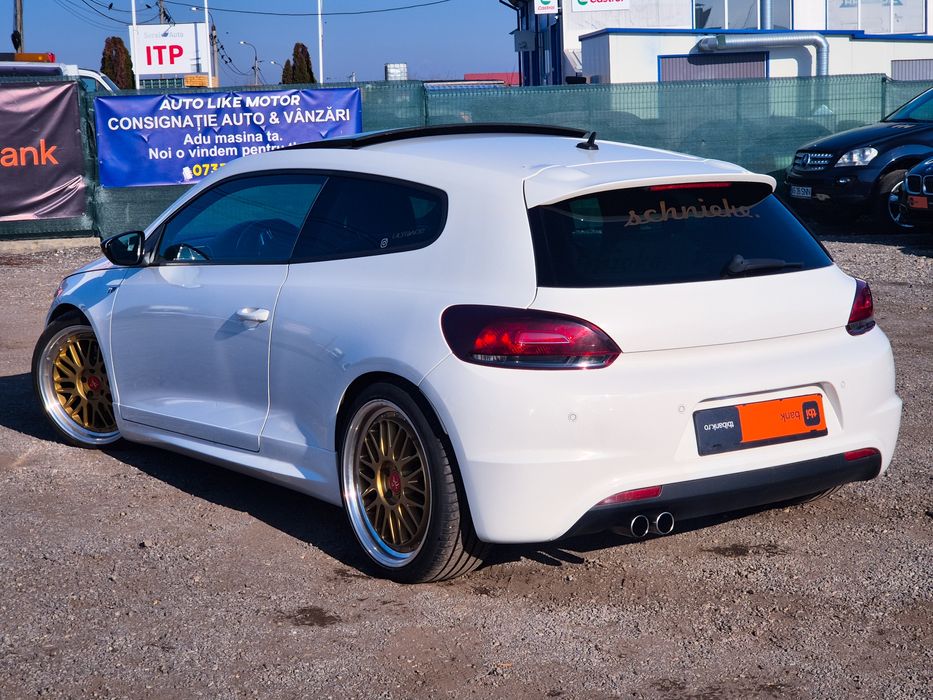 Volkswagen Scirocco R-Line 2.0 Diesel / Garanție / Finanțare/ Buy-Back