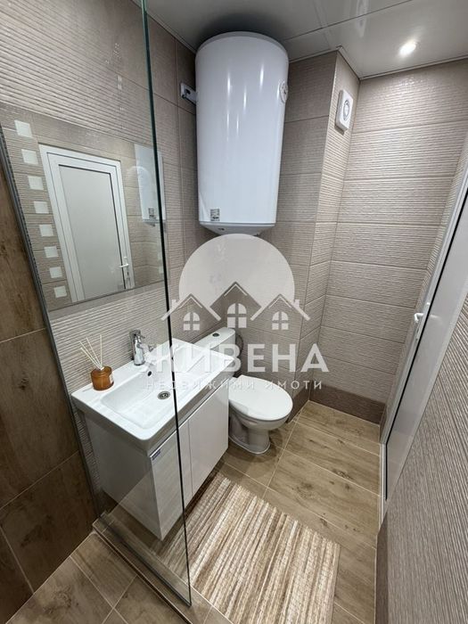 Продава преустроен 2-стаен апартамент, До ключ, срещу Автогара