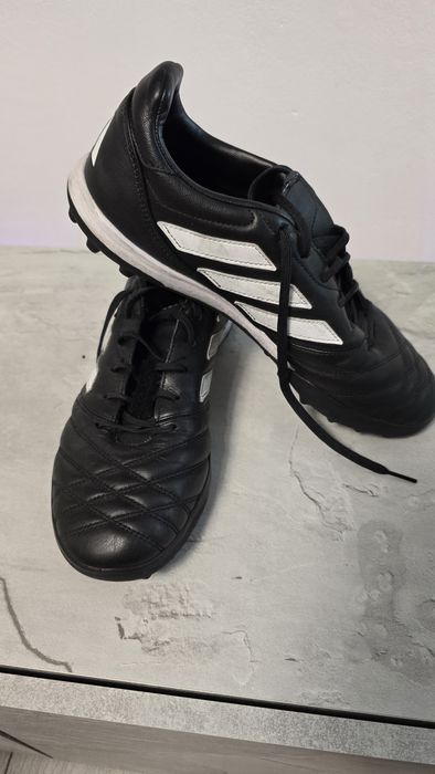 Ghete fotbal sintetic