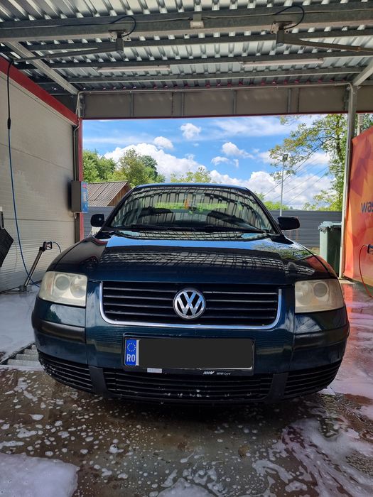 VOLKSWAGEN Passat 2001
